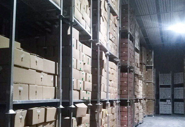 100% świeżego mrożonego puree z czosnku w granulkach do przechowywania w chłodni